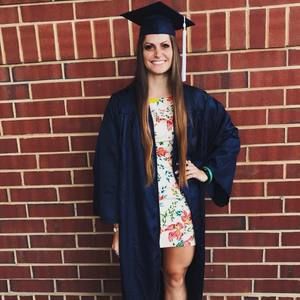 Meet your Posher, Jenna